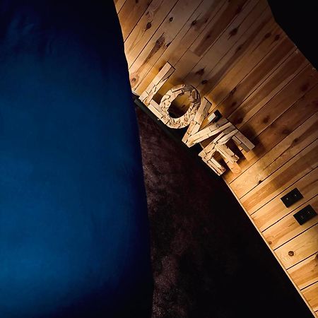Blackroom تو المظهر الخارجي الصورة